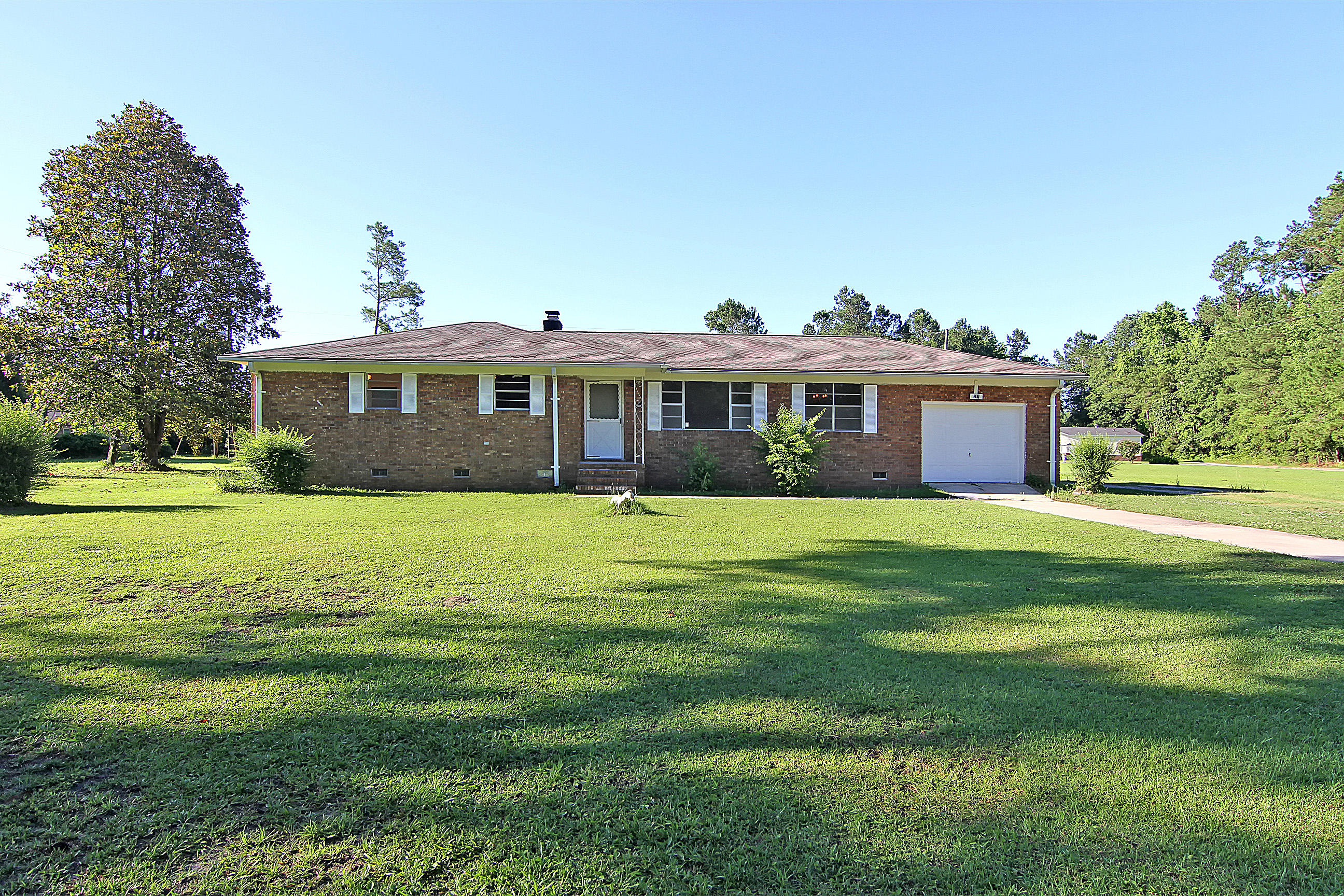 249 Kitfield Road Moncks Corner, SC 29461 - Photo 1 of 25 Front of Home!