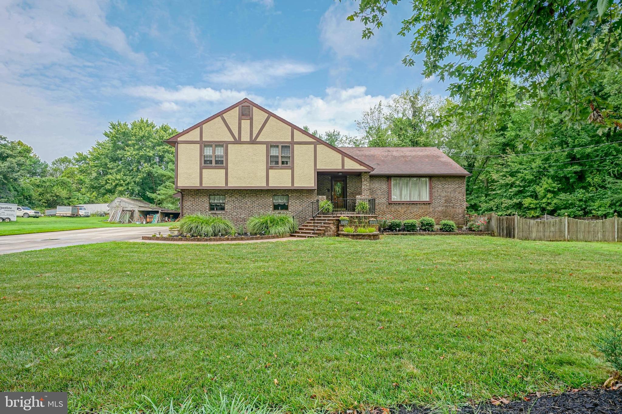 104 Branch Road Sewell, NJ 08080 - Photo 1 of 40