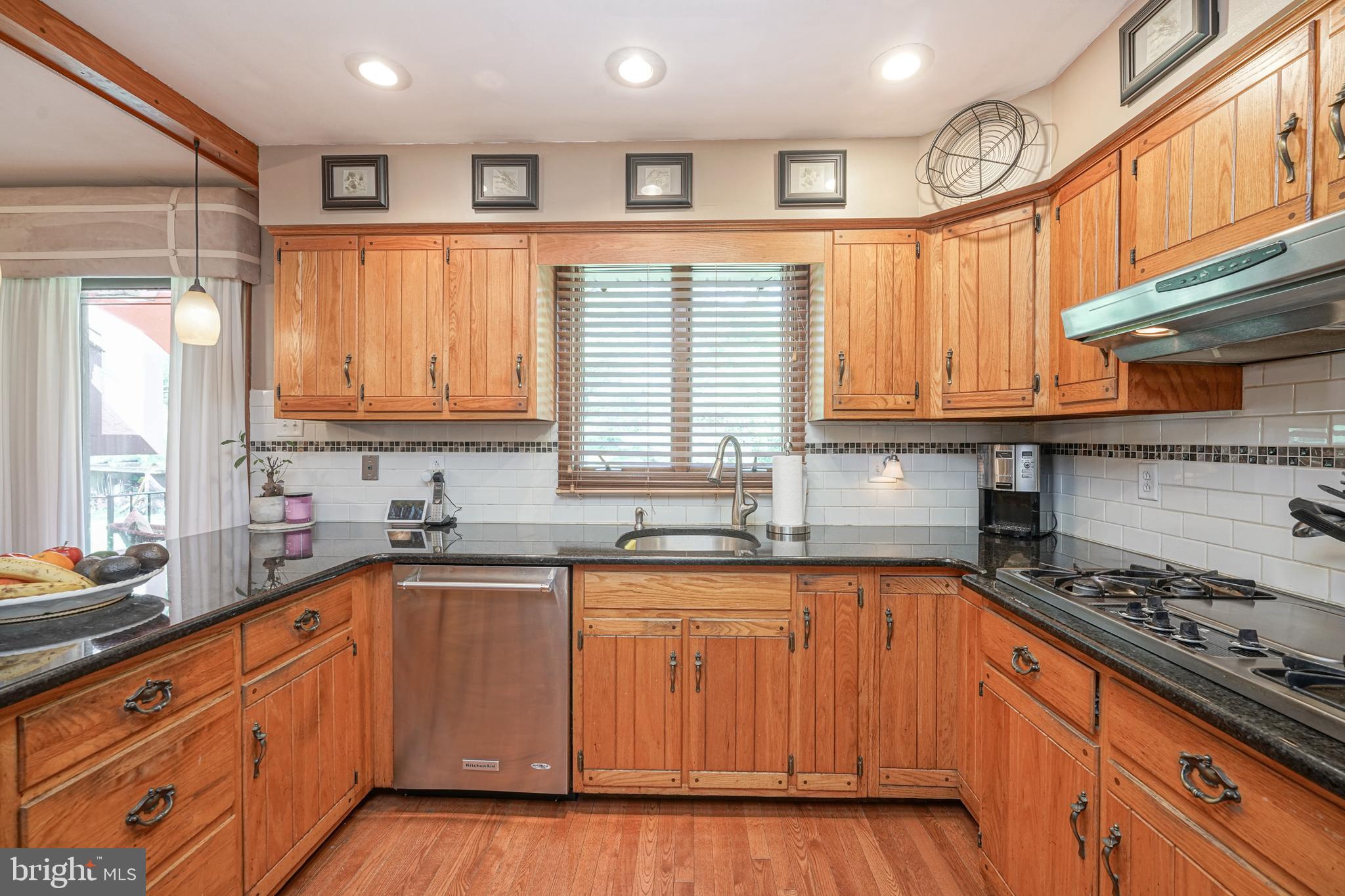 104 Branch Road Sewell, NJ 08080 - Photo 12 of 40