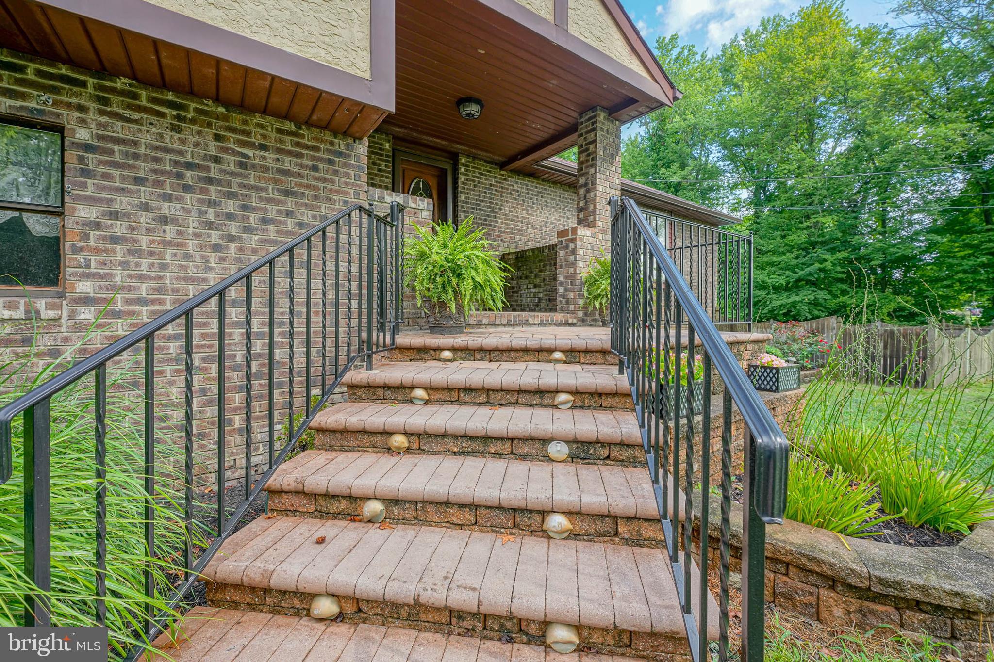 104 Branch Road Sewell, NJ 08080 - Photo 3 of 40