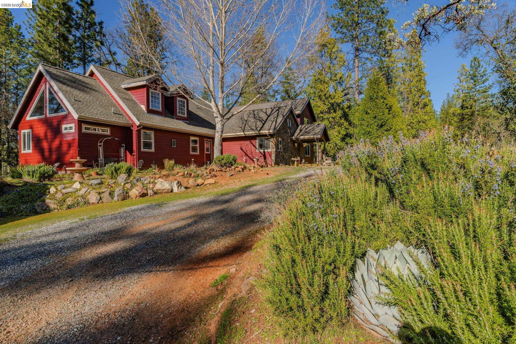 6145 Swiss Ranch Road Mountain Ranch, CA 95246 - Photo 3 of 60