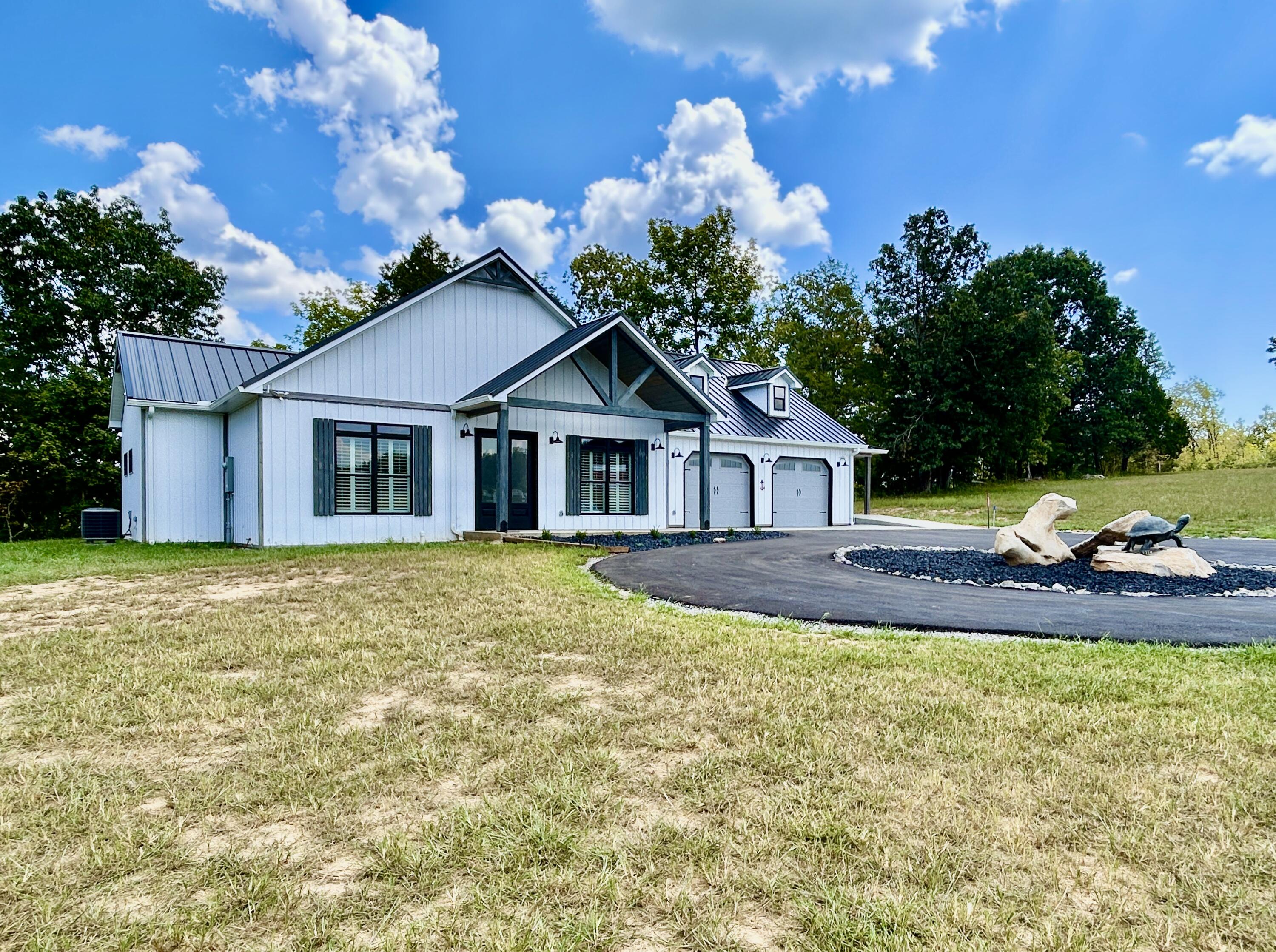 600 Colyer Road Bronston, KY 42518 - Photo 8 of 69 IMG_7832