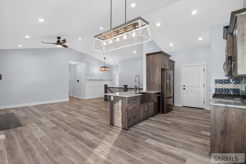 1725 Brock Drive Pocatello, ID 83201 - Photo 9 of 40