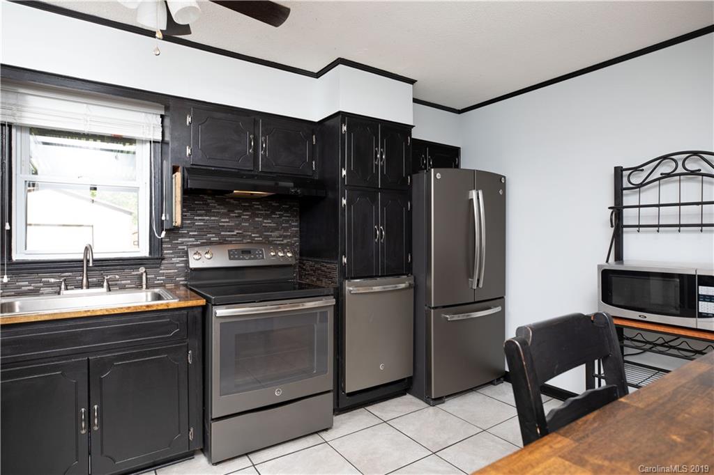 1411 Old Nation Road Fort Mill, SC 29715 - Photo 6 of 17 Gallery Image 6