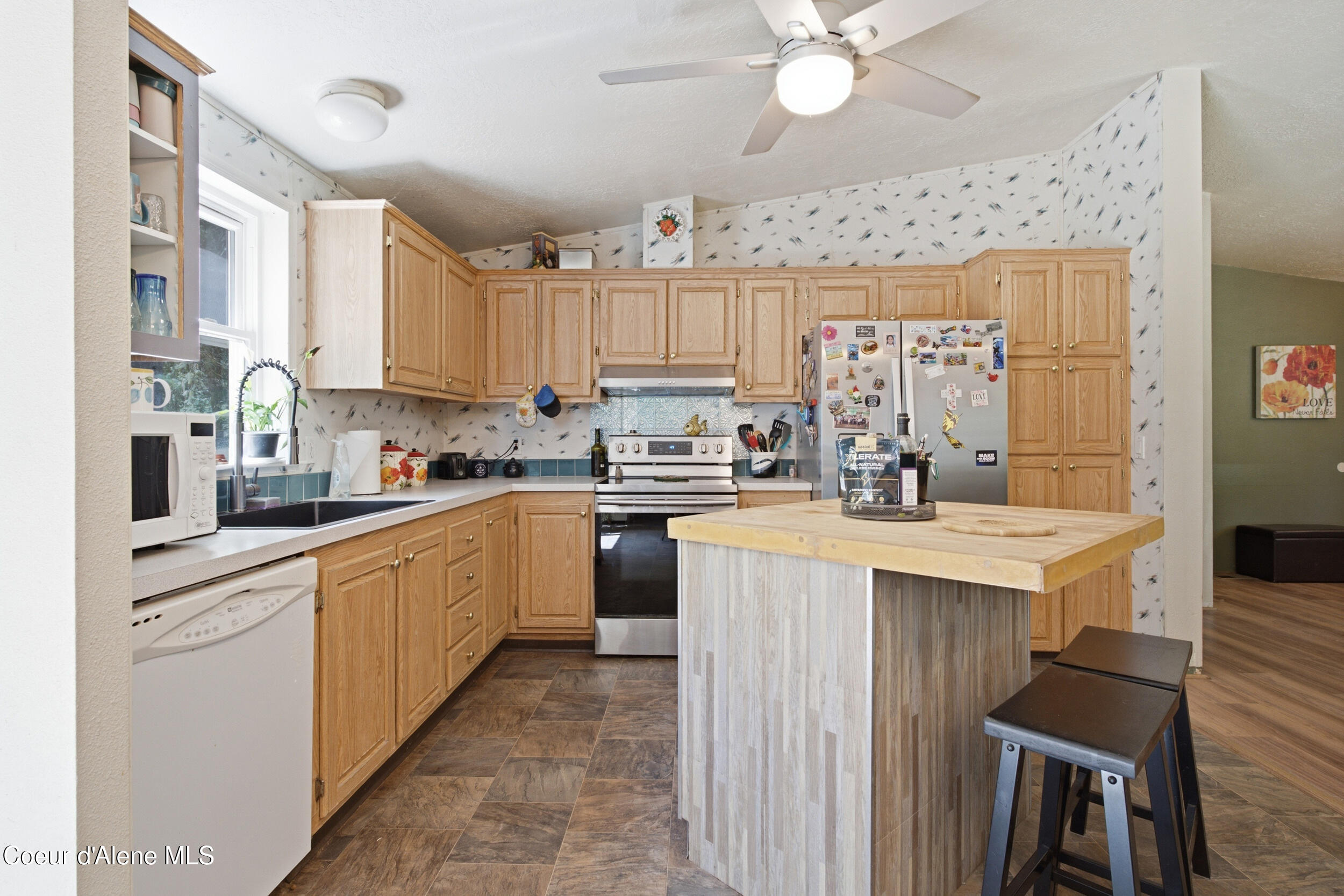 428 South Rena Road Oldtown, ID 83822 - Photo 8 of 53 Kitchen