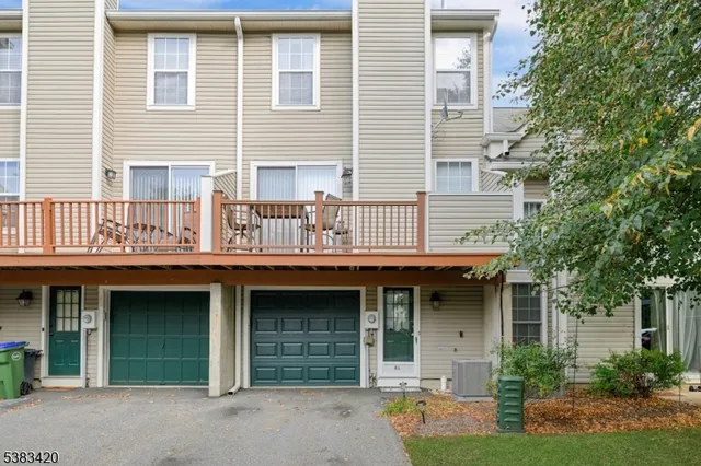 $294,500 | 41 Green Heron Drive, Hackettstown, NJ 07840