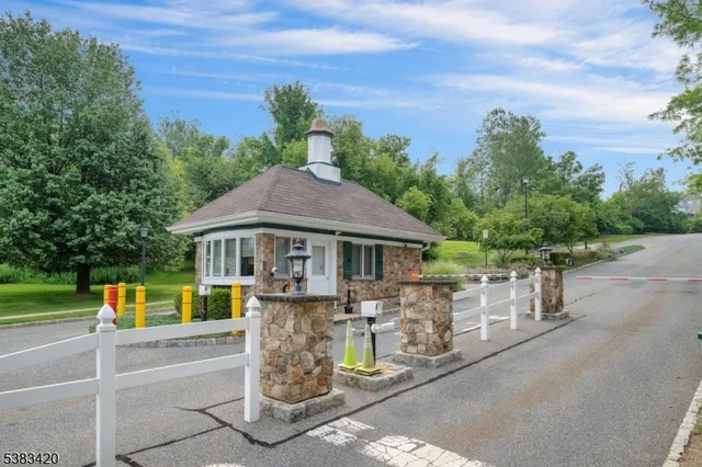 $294,500 | 41 Green Heron Drive, Hackettstown, NJ 07840