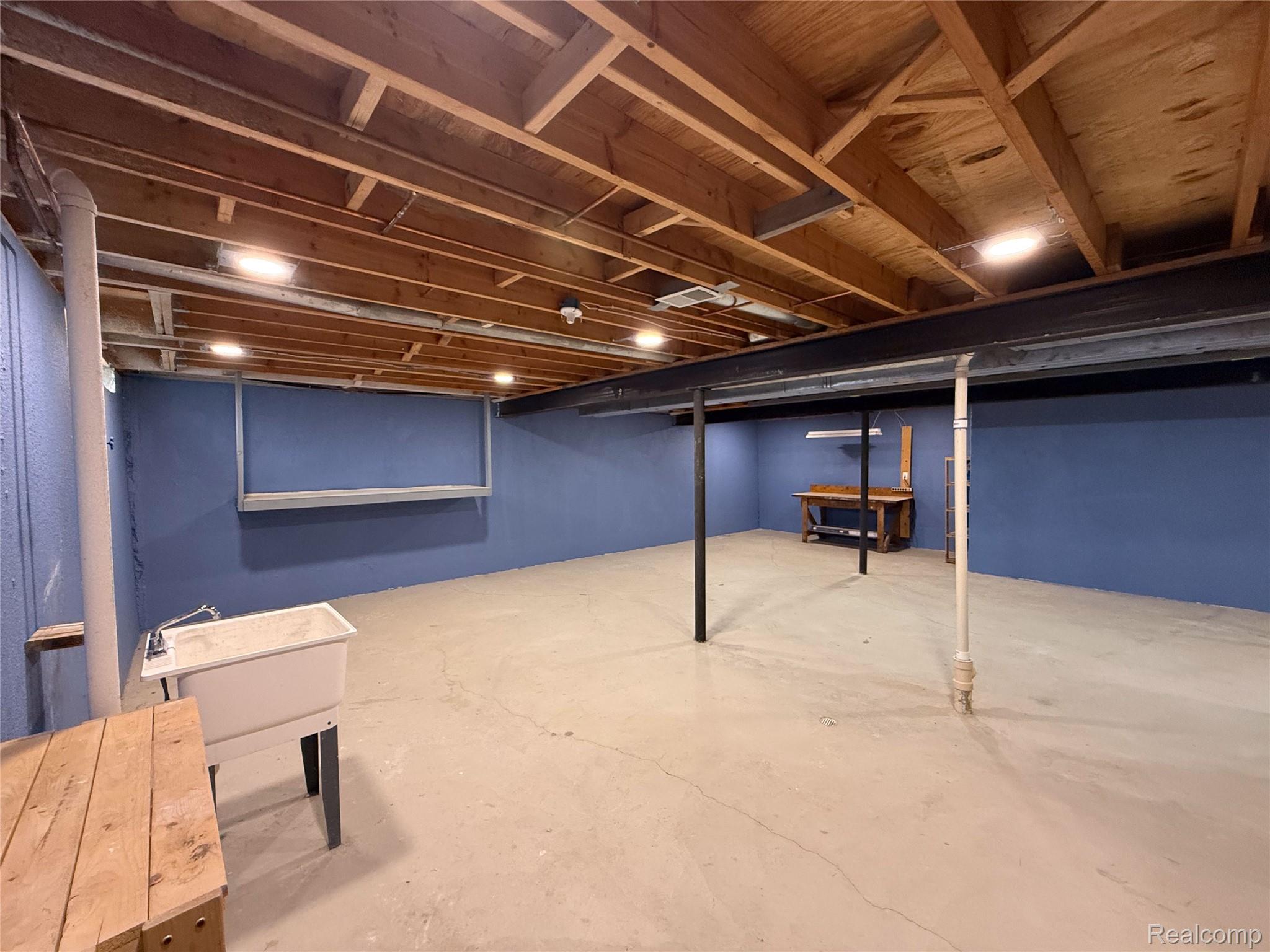 45480 Inverness Circle Macomb, MI 48044 - Photo 36 of 37 45480 Inverness_34.jpg