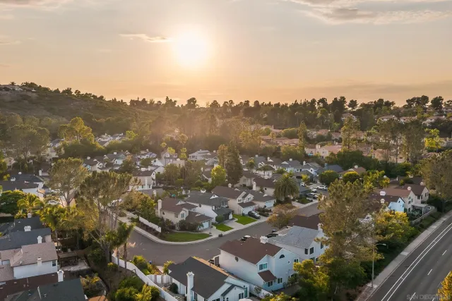 $1,399,000 | 6759 Paseo Del Vista, Carlsbad, CA 92009