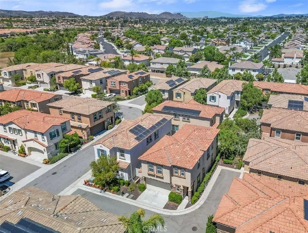 $595,000 | 40542 Calla Lilly Street, Murrieta, CA 92563