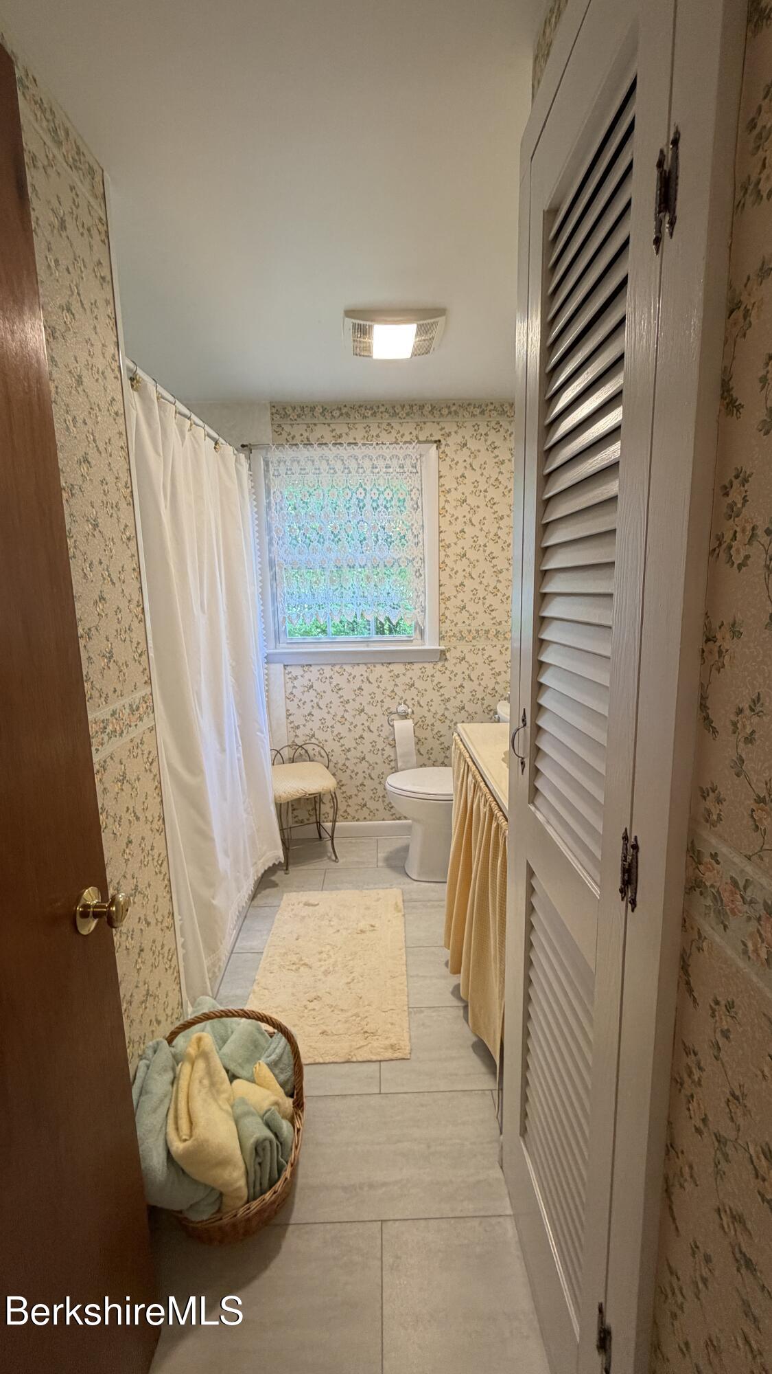 77 Middle Road Clarksburg, MA 01247 - Photo 22 of 31 full bath