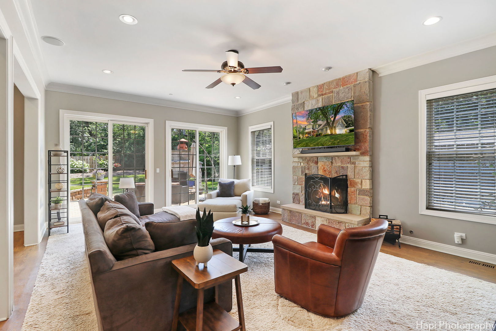 135 West Tower Road Barrington, IL 60010 - Photo 5 of 49 Gallery Image 5