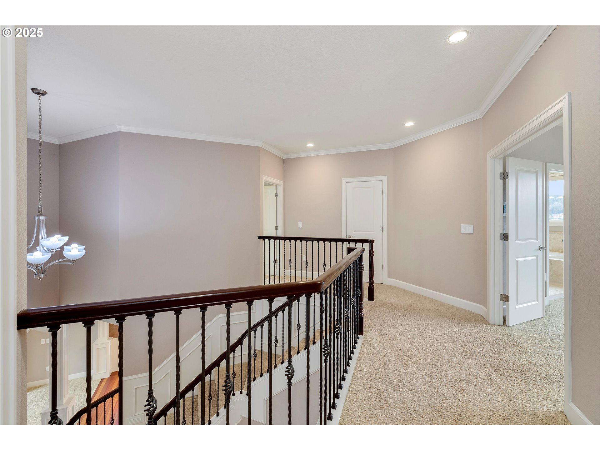 620 Inverness Court Southeast Salem, OR 97306 - Photo 26 of 37