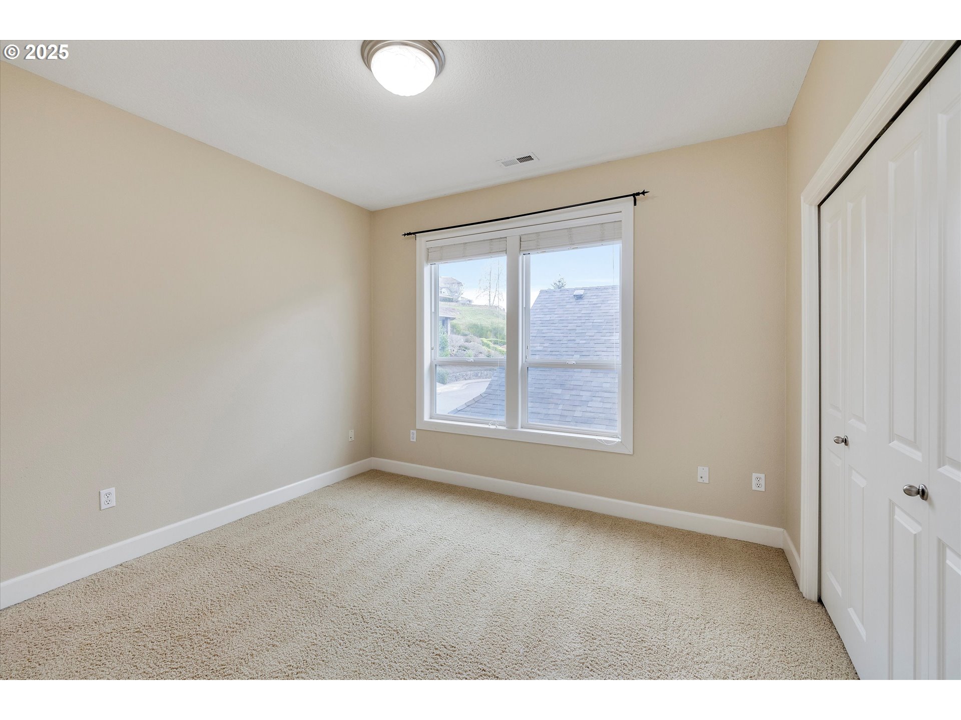 620 Inverness Court Southeast Salem, OR 97306 - Photo 34 of 37