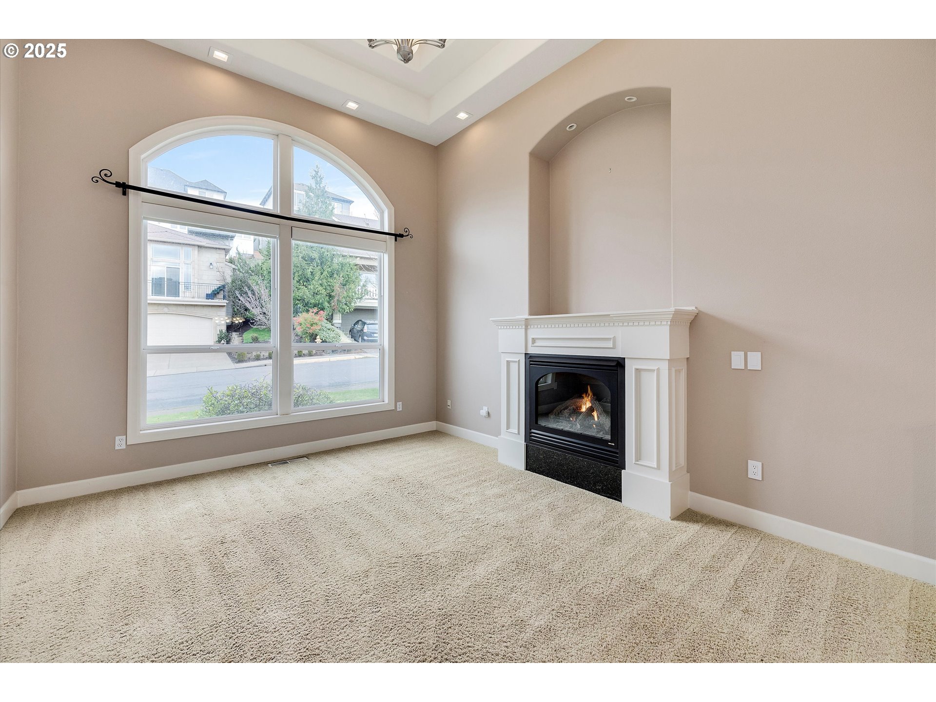 620 Inverness Court Southeast Salem, OR 97306 - Photo 7 of 37