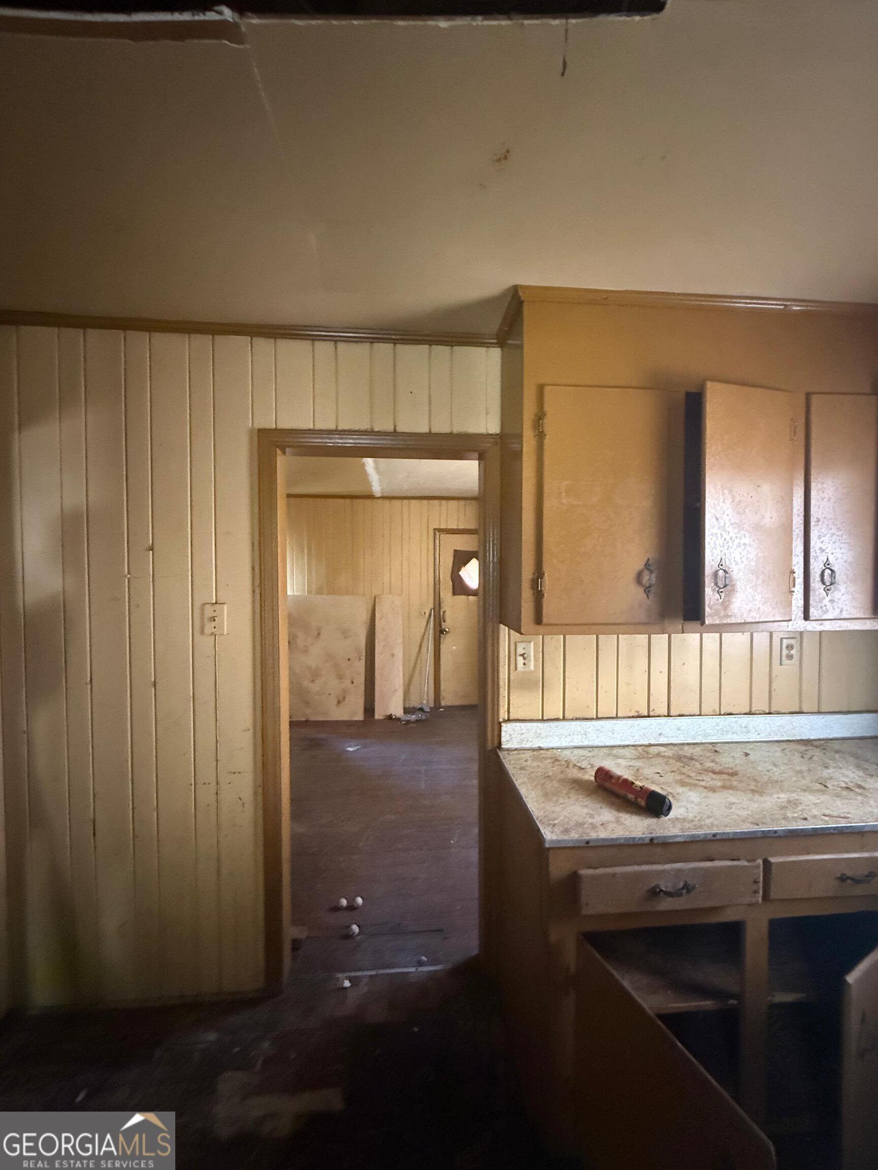 415 Branham Avenue Southwest Rome, GA 30161 - Photo 14 of 15 a bathroom with a granite countertop sink and mirror