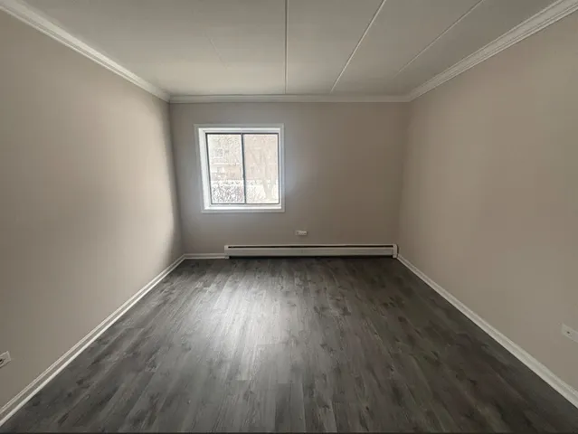 $159,900 | 144 East Bailey Road, Unit D, Naperville, IL 60565