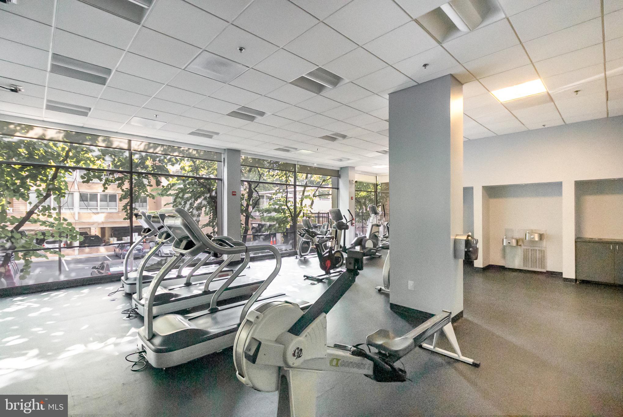 800 4th Street Southwest, Unit N322 Washington, DC 20024 - Photo 29 of 37
