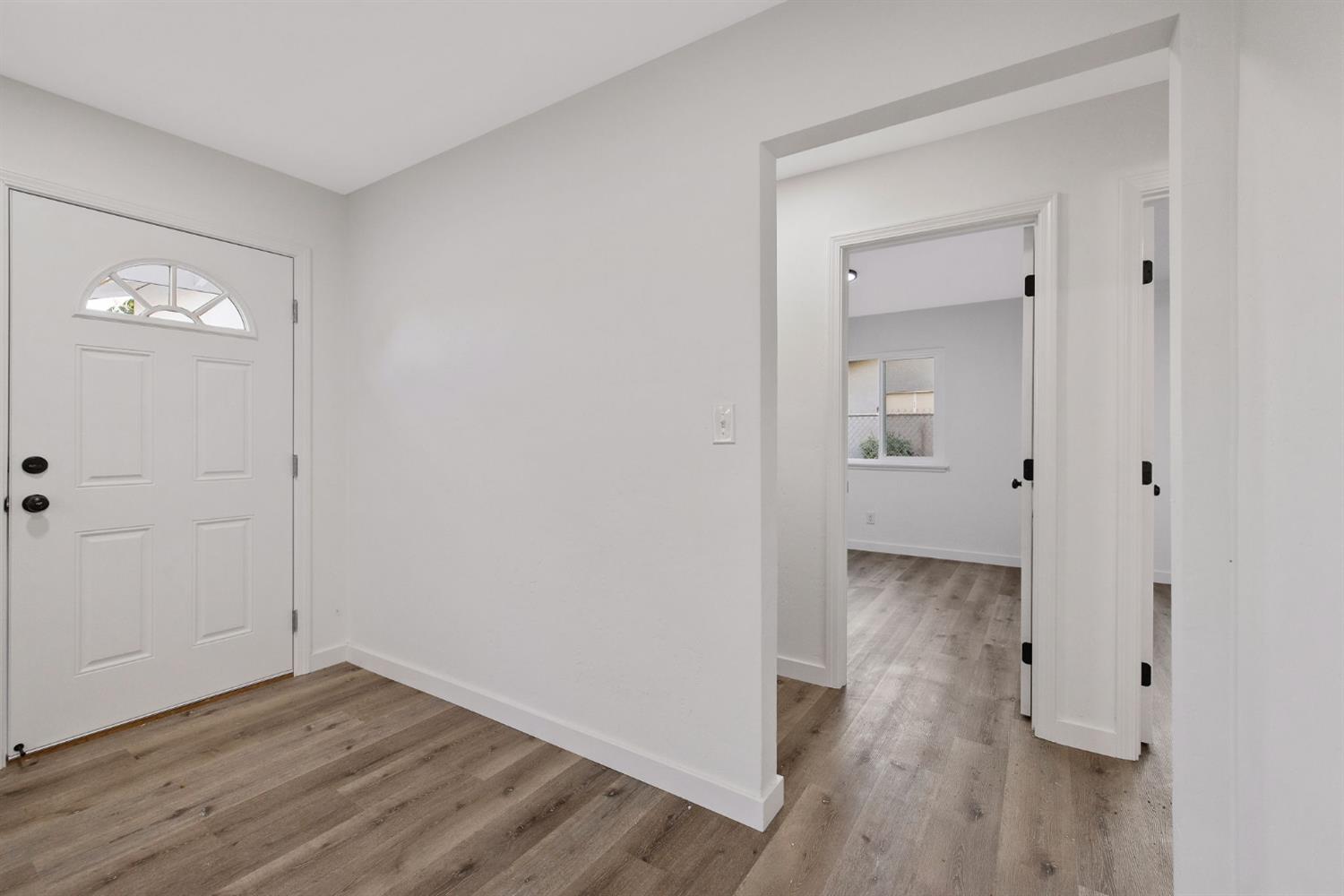 8728 East Khan Street Selma, CA 93662 - Photo 9 of 27