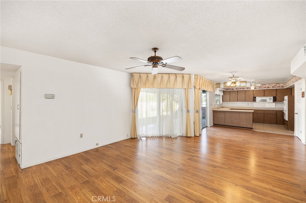 25784 Roanoke Road Menifee, CA 92586 - Photo 14 of 41