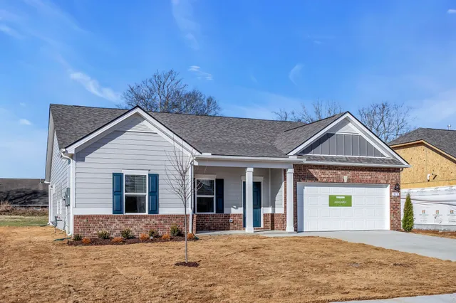 $448,945 | 573 Nightengale Ridge Drive, Columbia, TN 38401