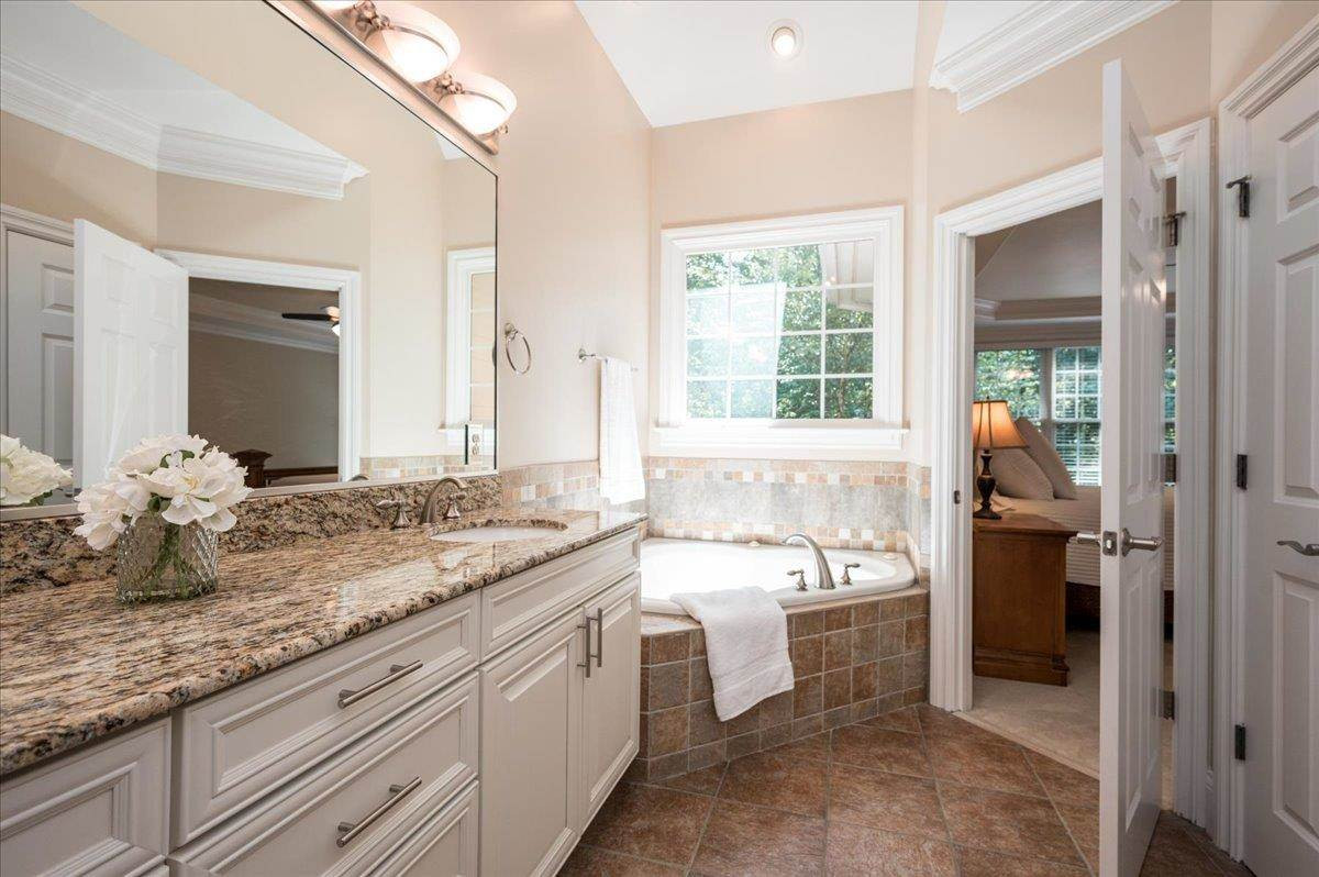 6616 Swallowtail Lane Raleigh, NC 27613 - Photo 13 of 23 Master Bath/Spa