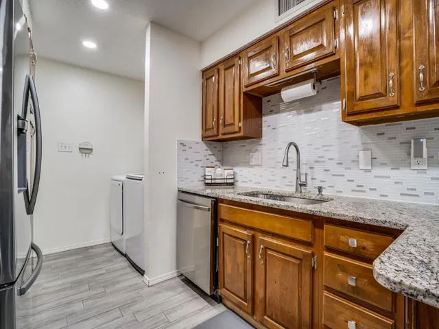 $339,000 | 712 Middle Cove Drive, Plano, TX 75023