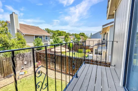 $565,000 | 127 American Way, Vacaville, CA 95687