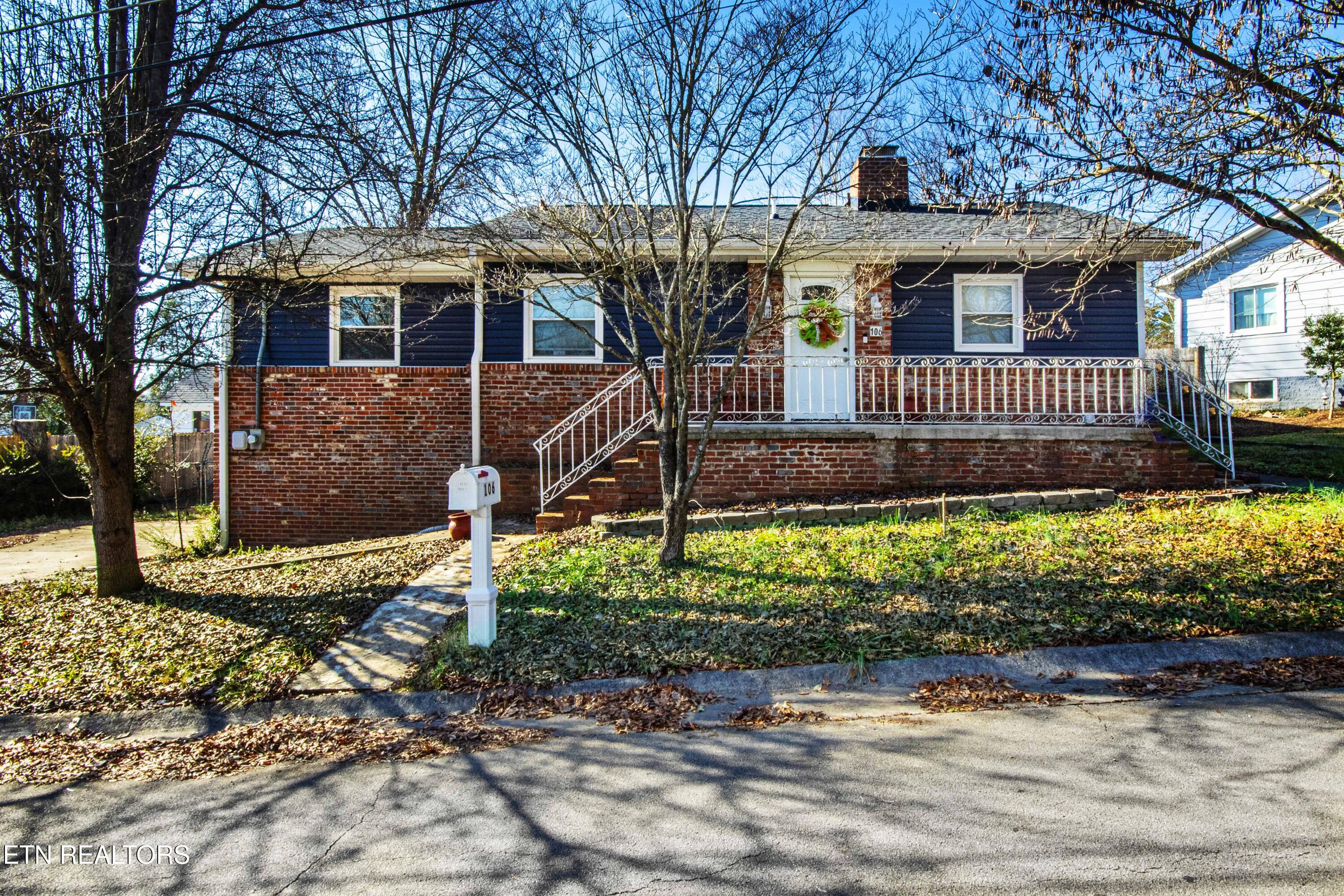 106 Verbena Road Oak Ridge, TN 37830 - Photo 1 of 26 V19A8978