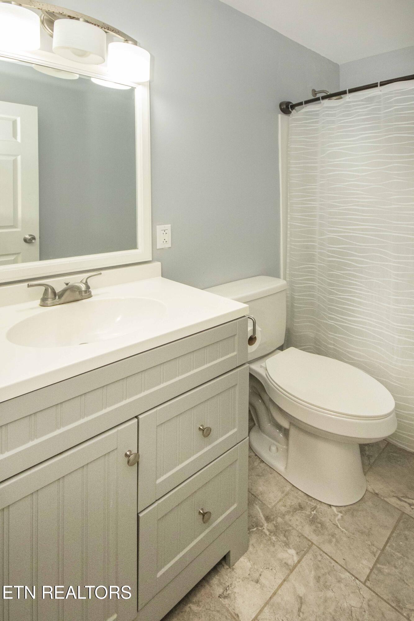 106 Verbena Road Oak Ridge, TN 37830 - Photo 10 of 26 V19A9038