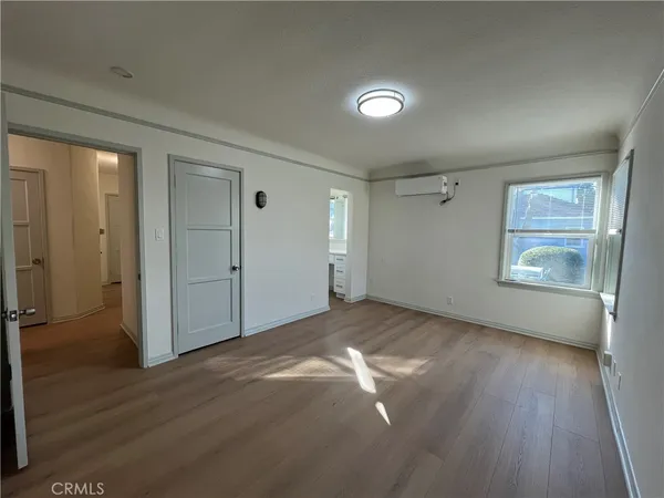 $4,695 | 5123 Auckland Avenue, North Hollywood, CA 91601