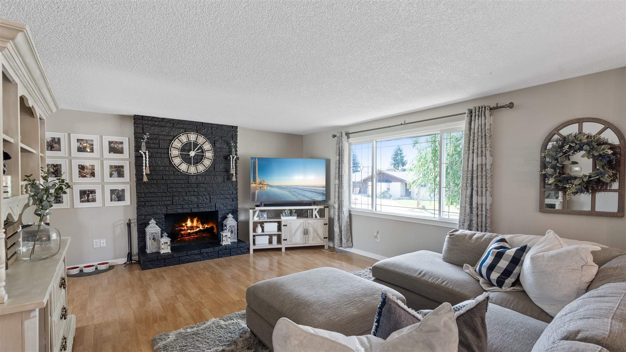 704 North Collins Road Spokane Valley, WA 99216 - Photo 3 of 19 Gallery Image 3