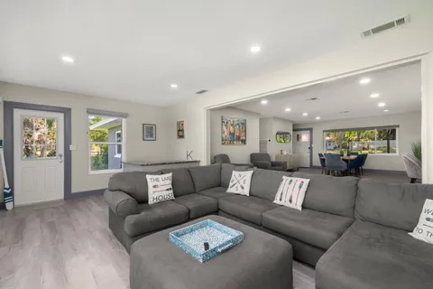 $549,000 | 1622 West Dinner Lake Drive, Sebring, FL 33870