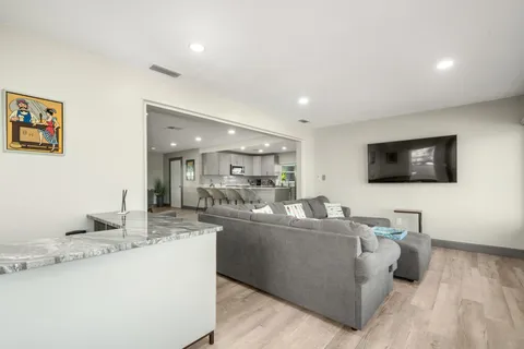 $549,000 | 1622 West Dinner Lake Drive, Sebring, FL 33870
