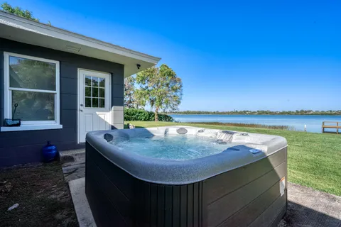 $549,000 | 1622 West Dinner Lake Drive, Sebring, FL 33870