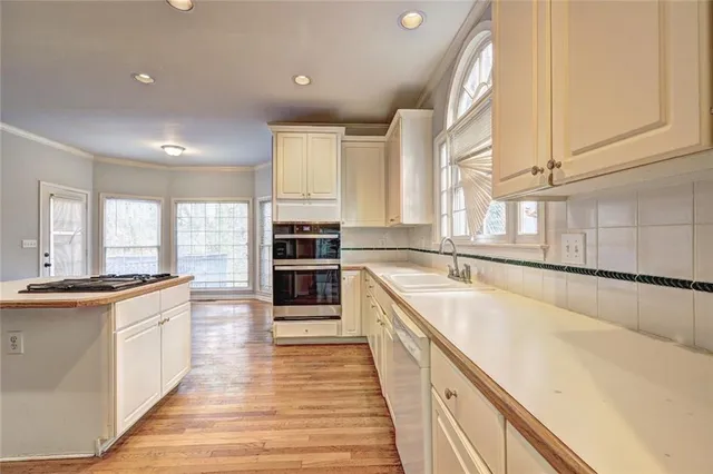 $3,000 | 980 Laurel Springs Lane Southwest, Marietta, GA 30064