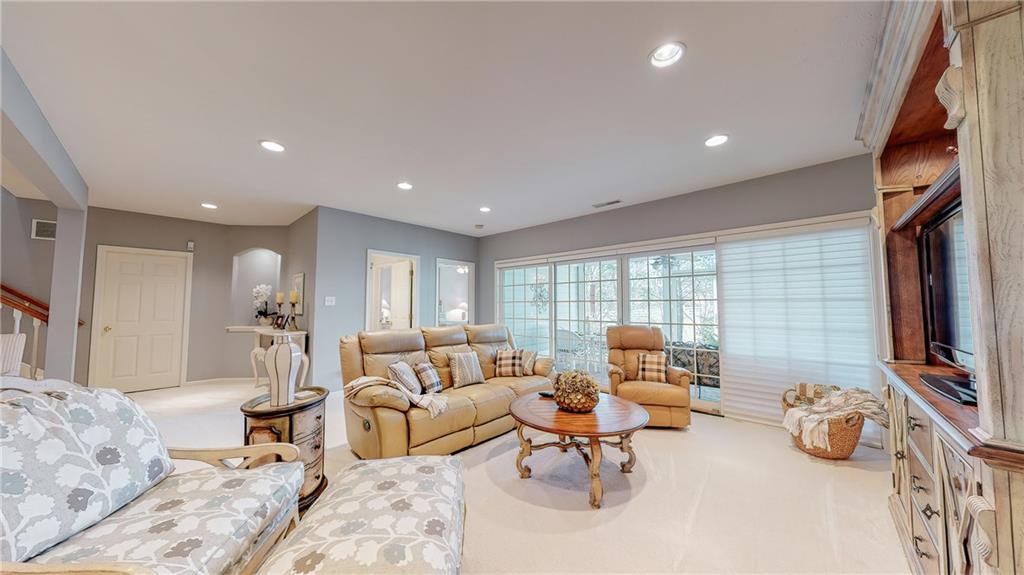 10625 Sunset Point Lane Fishers, IN 46037 - Photo 29 of 48 Gallery Image 29