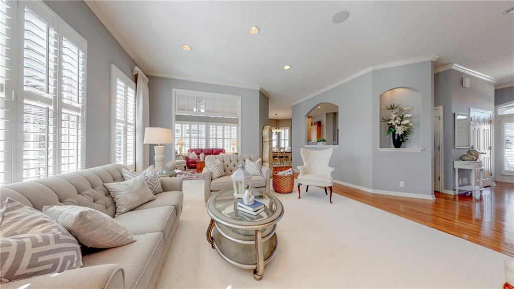 10625 Sunset Point Lane Fishers, IN 46037 - Photo 10 of 48 Gallery Image 10