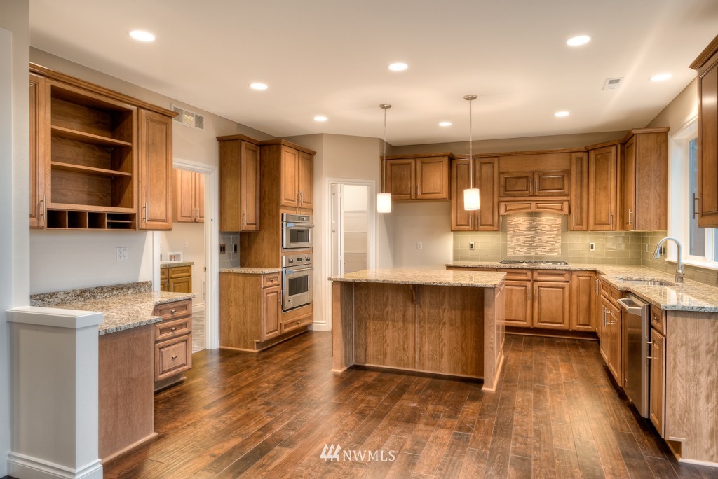 13716 174th Avenue Southeast, Unit 43 Renton, WA 98059 - Photo 8 of 16 Gallery Image 8