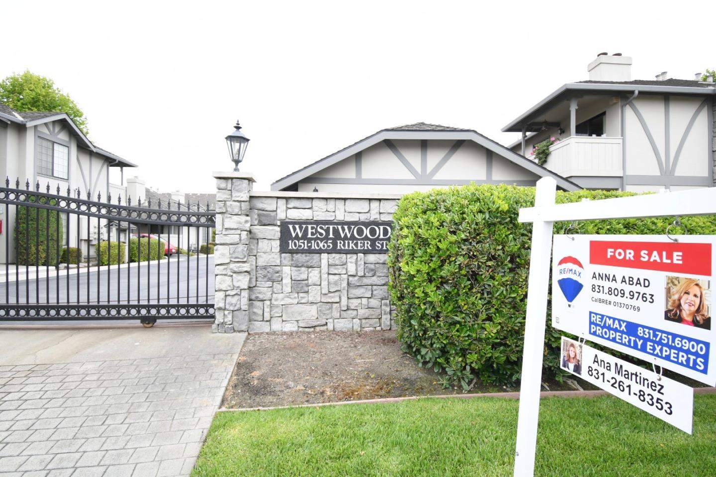 1057 Riker Street, Unit 7 Salinas, CA 93901 - Photo 12 of 13 Gallery Image 12