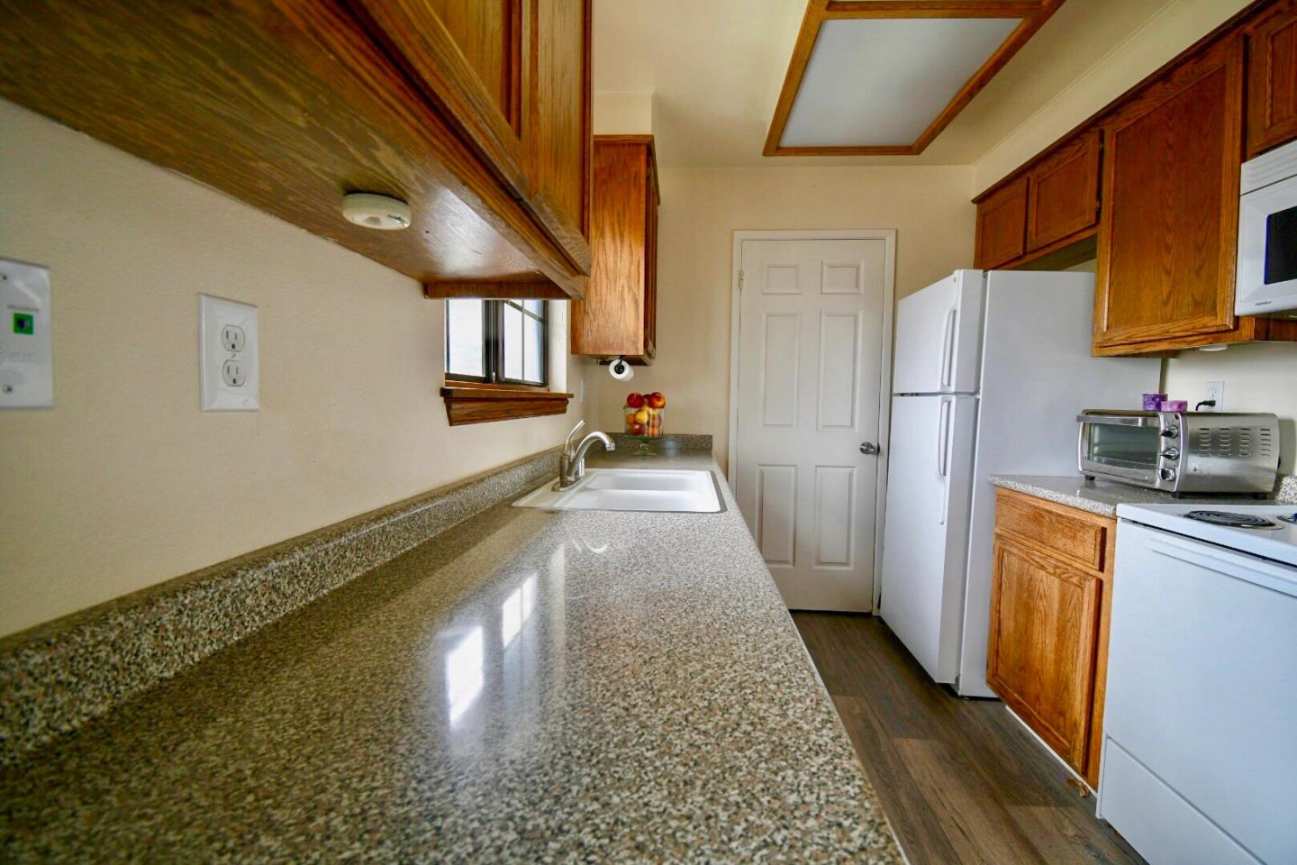 1057 Riker Street, Unit 7 Salinas, CA 93901 - Photo 2 of 13 Gallery Image 2