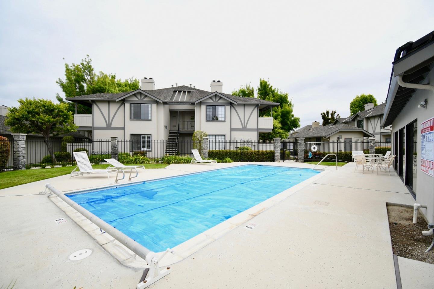 1057 Riker Street, Unit 7 Salinas, CA 93901 - Photo 5 of 13 Gallery Image 5