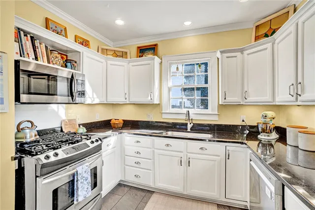 $464,900 | 108 Elsie Avenue, Greenville, SC 29605