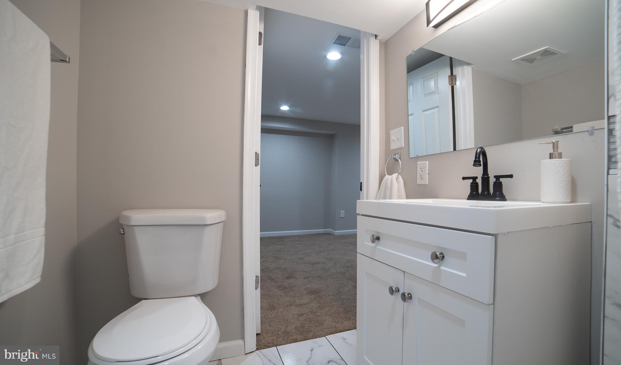 3604 Cedardale Road Baltimore, MD 21215 - Photo 17 of 49 Gallery Image 17