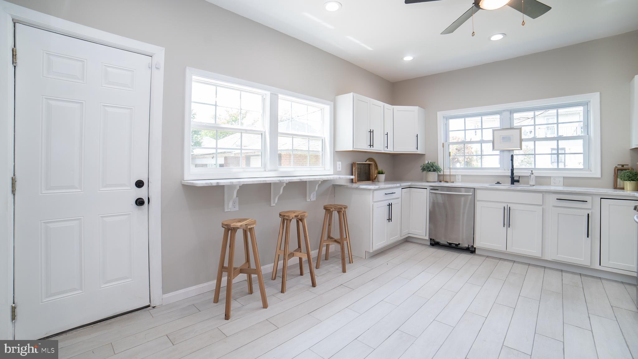 3604 Cedardale Road Baltimore, MD 21215 - Photo 9 of 49 Gallery Image 9