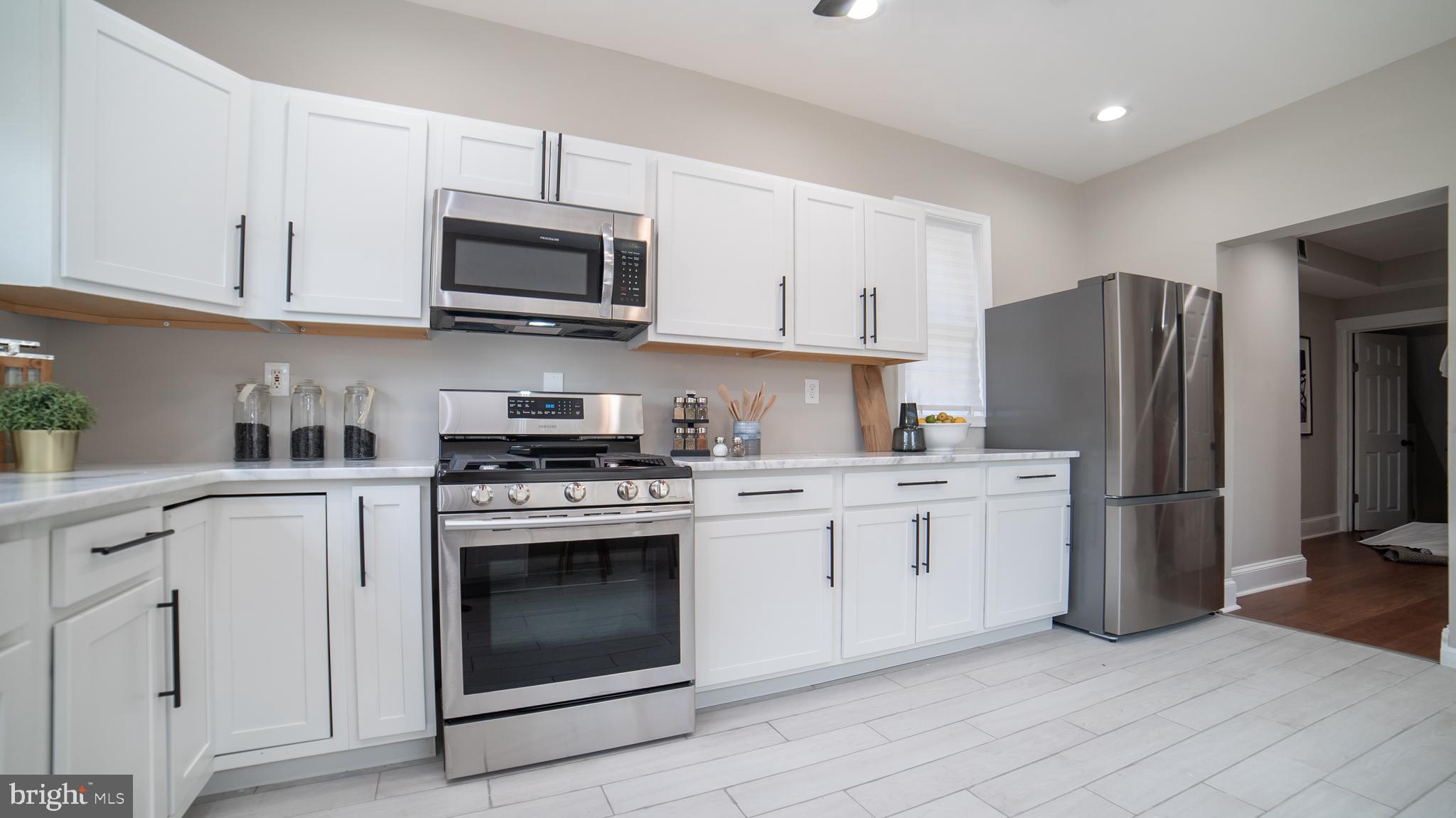 3604 Cedardale Road Baltimore, MD 21215 - Photo 10 of 49 Gallery Image 10