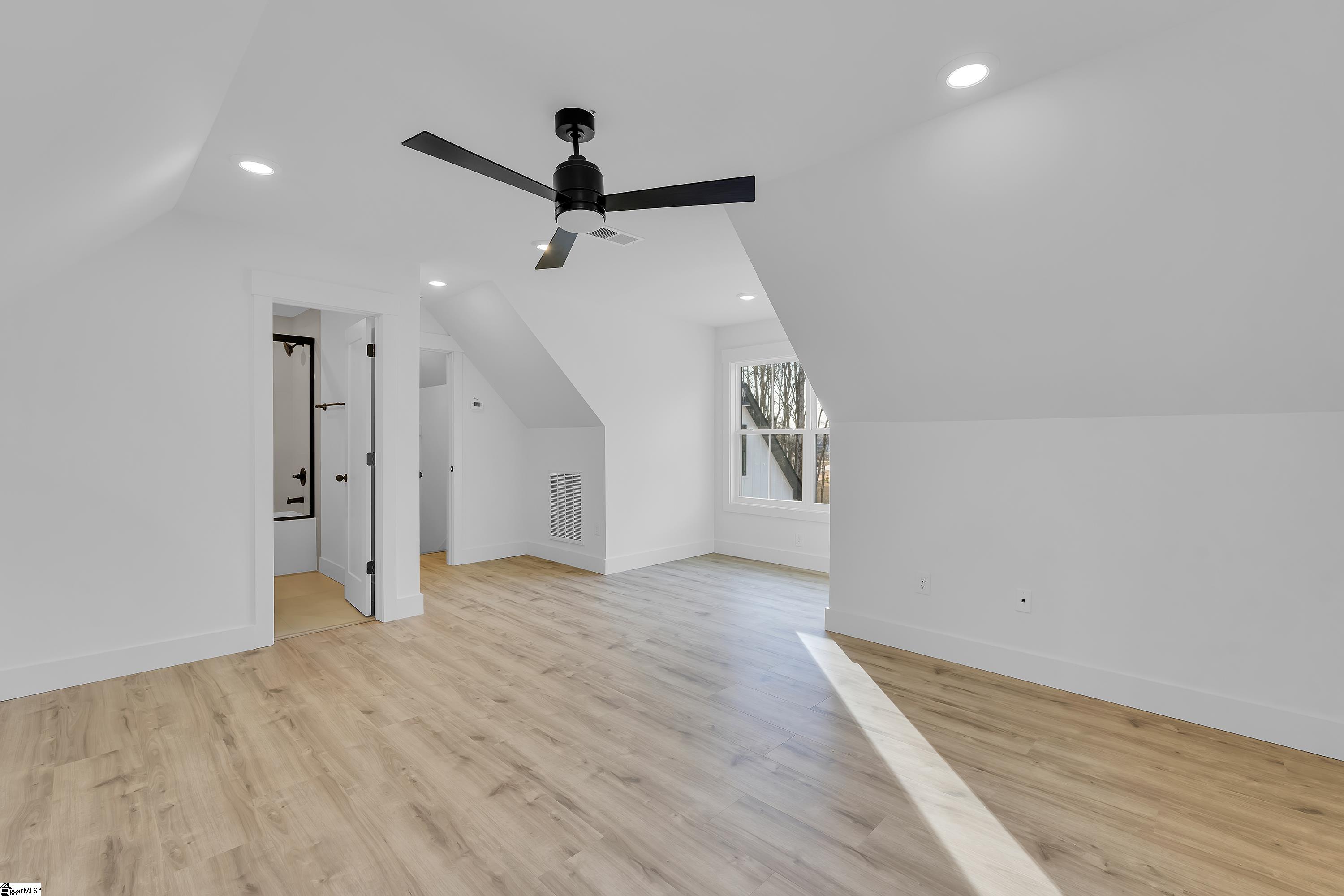 3798 A Ballenger Road Greer, SC 29651 - Photo 31 of 35