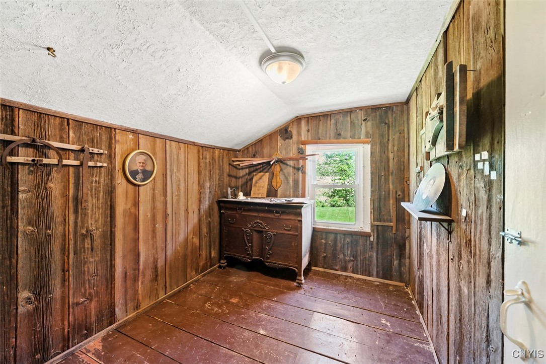 7078 Fuller Road Aurelius, NY 13140 - Photo 24 of 41