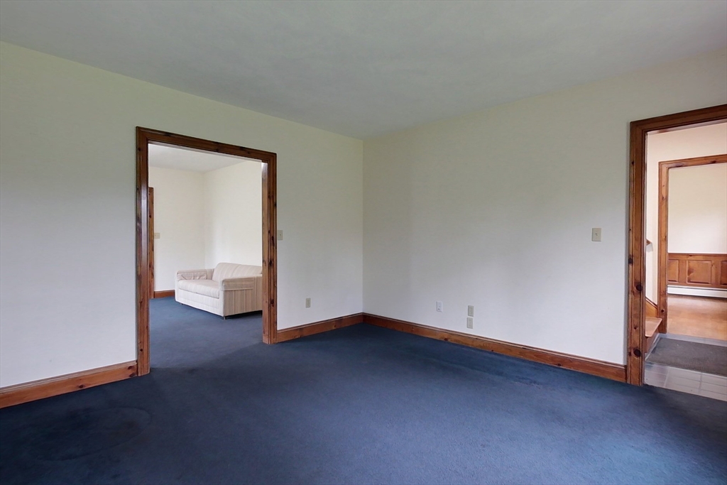 17 New Fitchburg Road Townsend, MA 01474 - Photo 14 of 42