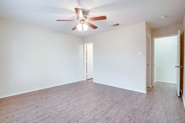 $1,799 | 476 Moonwalker Trail, Buda, TX 78610